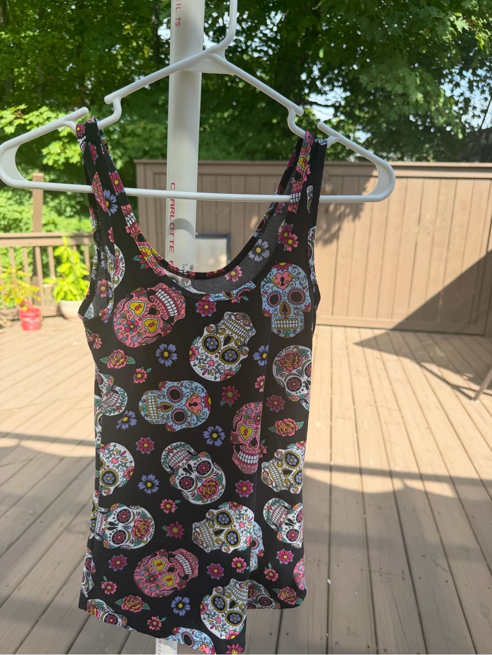 Black Floral Skull Tank Top with Pink Accents and inner top -2 items - Picture 6 of 8